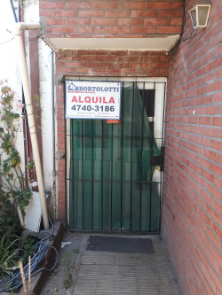 Departamento PH fondo (3 Amb)